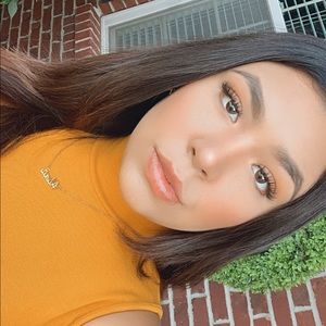 Meet your Posher, Alexa